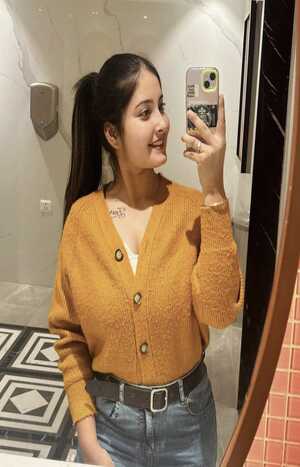 young call girl in Ahmedabad
