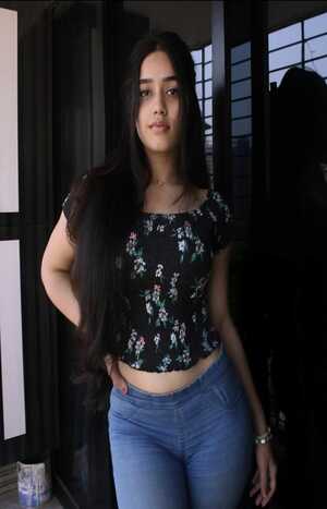 call girl service in Ahmedabad